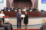 В День сотрудников органов внутренних дел спикер АКЗС вручил награды алтайским полицейским