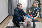 Денис Голобородько поздравил с Новым годом детей участников специальной военной операции