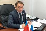 Олег Быков застраховал от коронавируса преподавателей детской школы искусств
