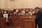 Законопроект «о народной законодательной инициативе» рассмотрели на фракционных заседаниях