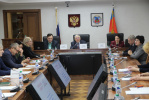 Комитет АКЗС по здравоохранению провел заседание комиссии Экспертного совета по развитию здравоохранения Алтайского края 