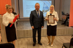 Председатель АКЗС вручил награды краевого парламента педагогам Барнаула