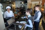 Александр Романенко: Мы понимаем, что доплата на питание школьников из нуждающихся семей – наша общая задача