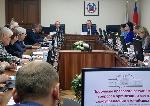 В Парламентском центре прошел круглый стол, посвященный проблемам правового регулирования вопросов организации местного самоуправления.