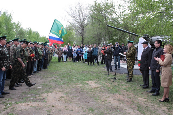 Сувенирный пограничный столб СССР